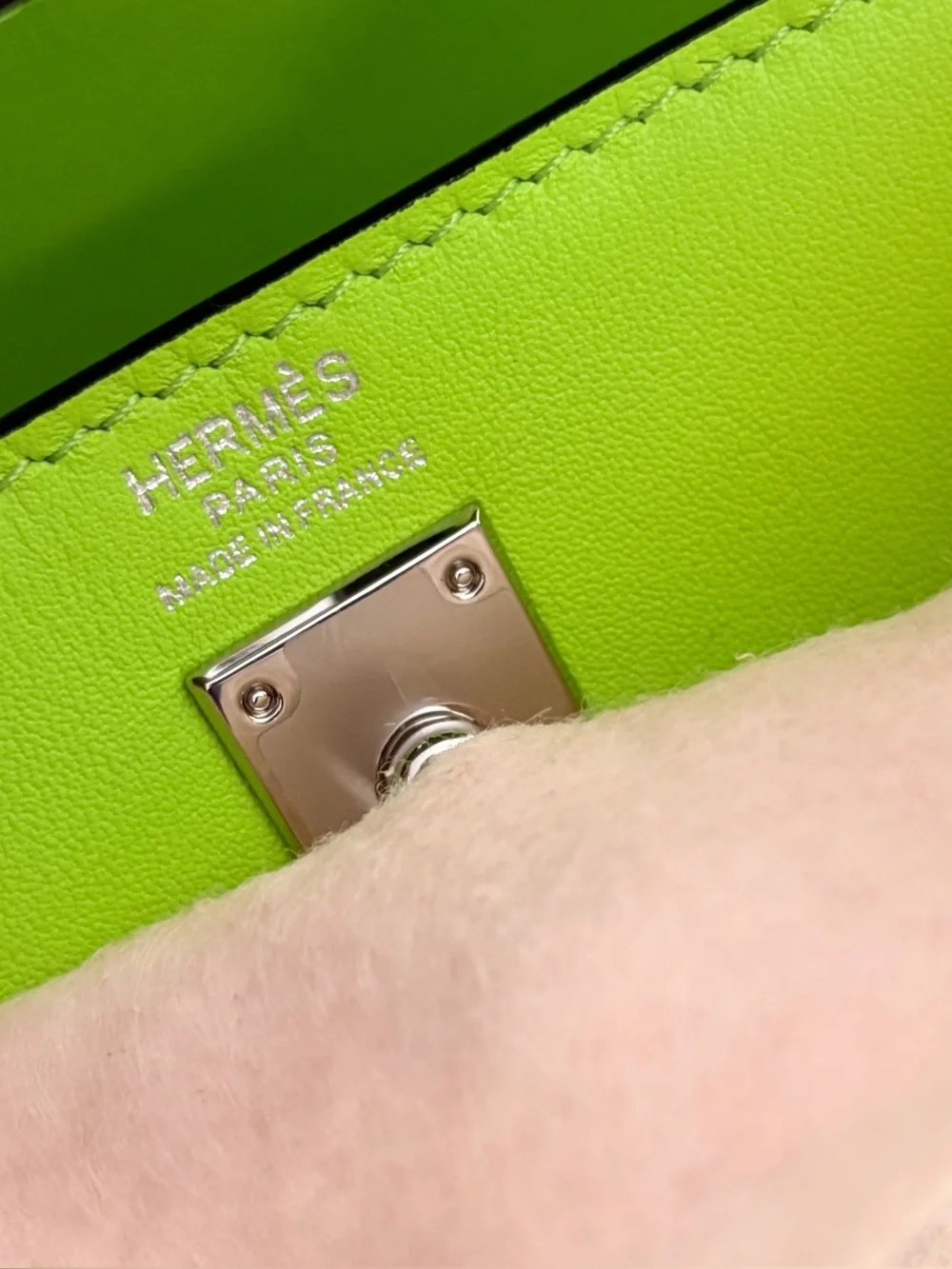 Limited Edition Kiwi Lichen NEON GREEN SWIFT Candy Kelly 25 Retourné PHW